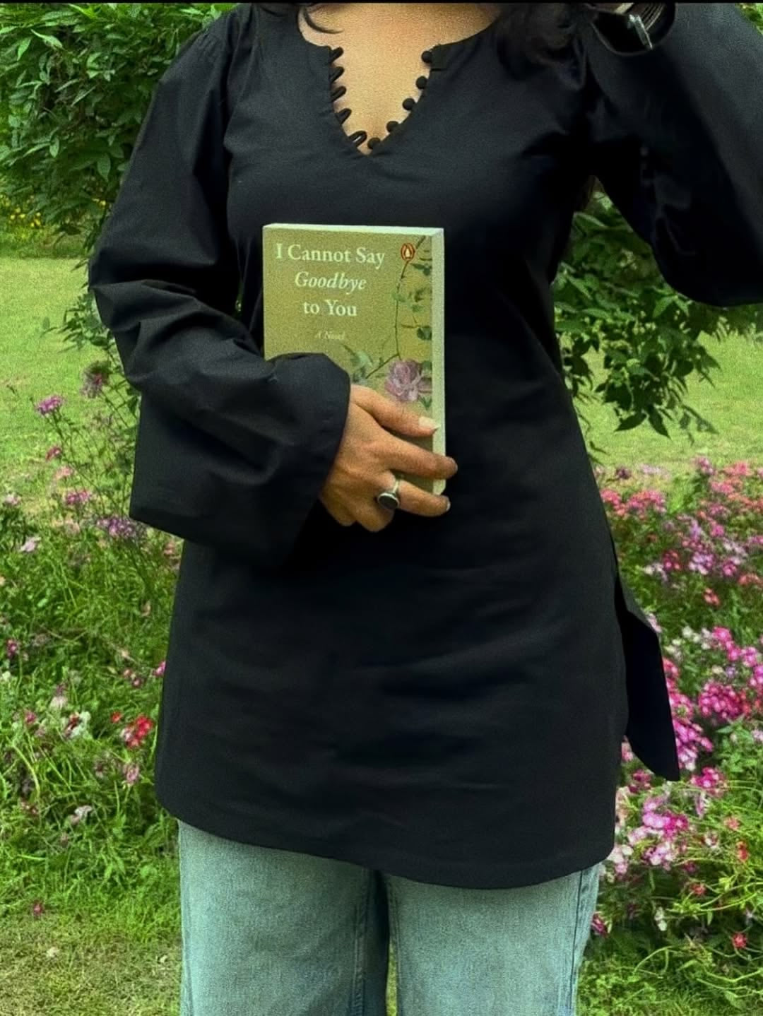 Chaand Short Kurti – Black