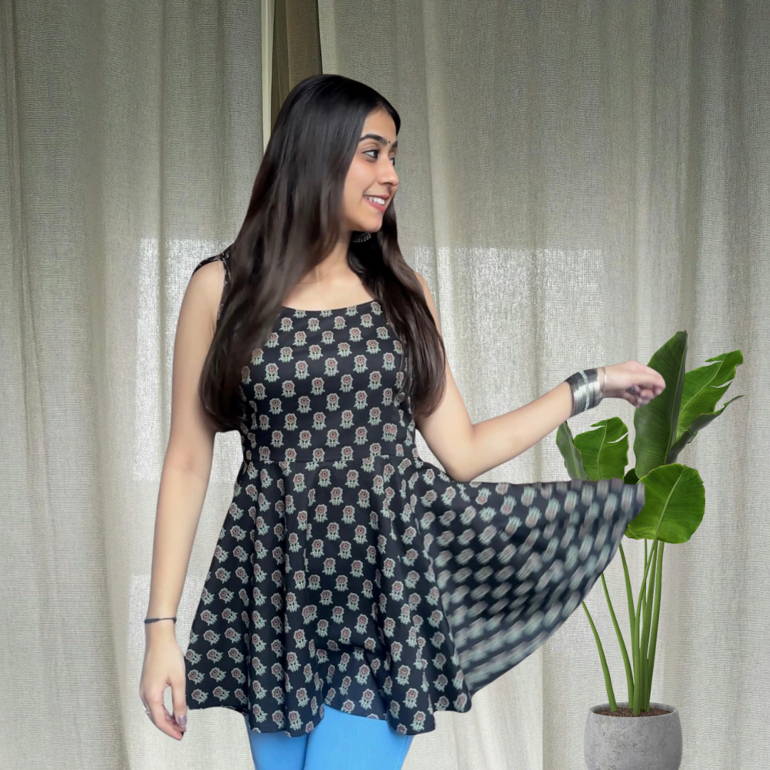 Black adjustable peplum kurti